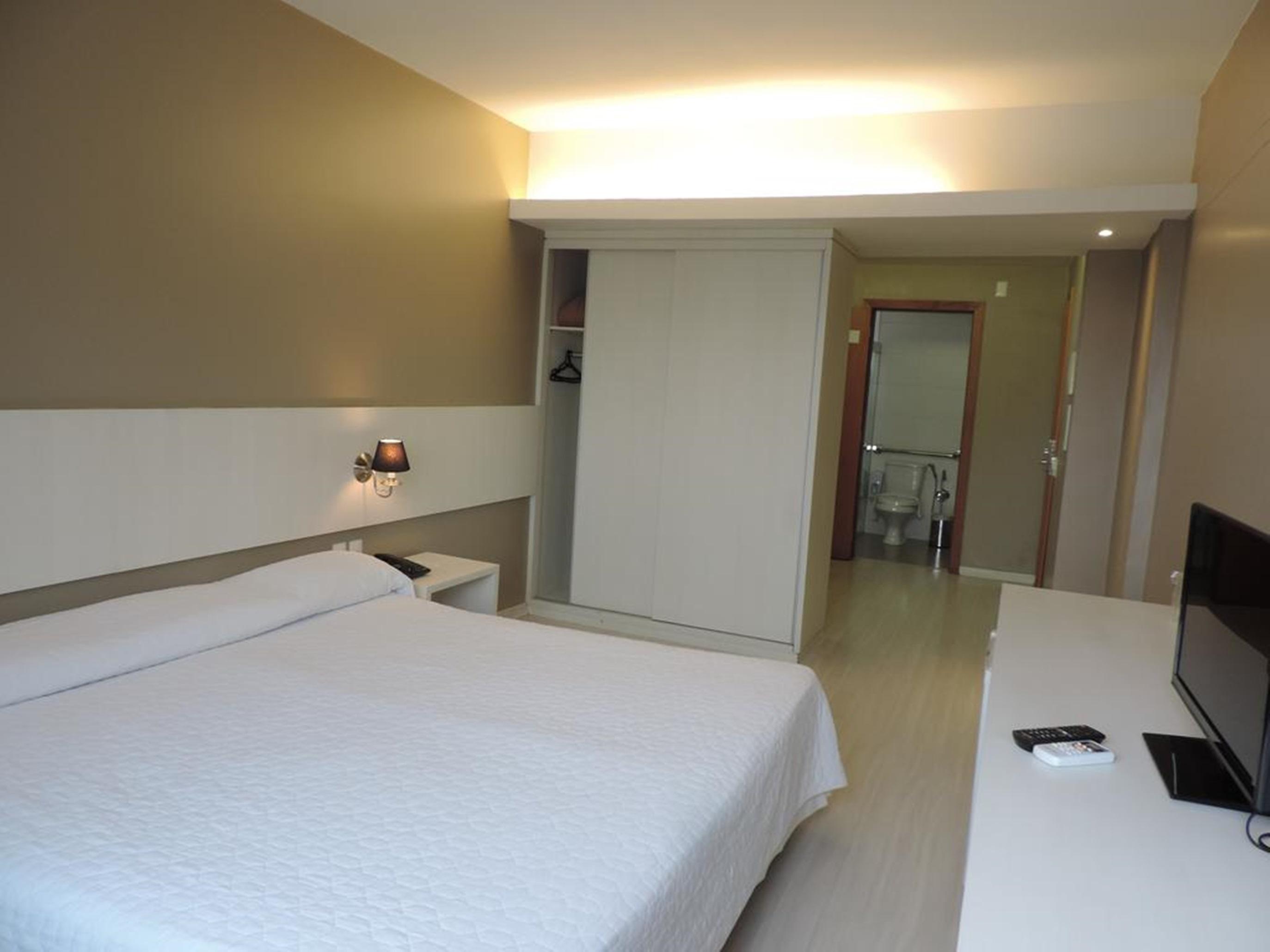Hotel Manta Pelotas Exterior photo