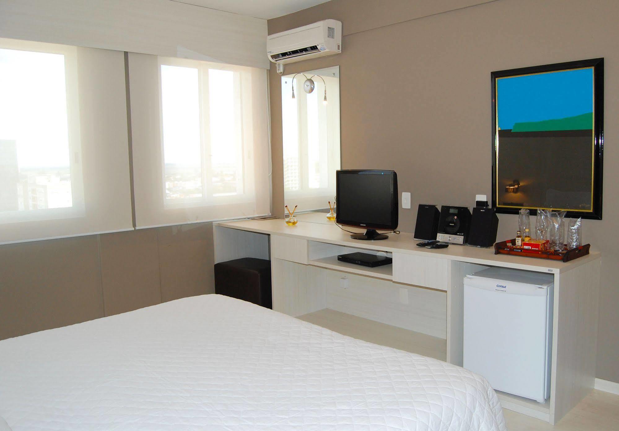 Hotel Manta Pelotas Exterior photo